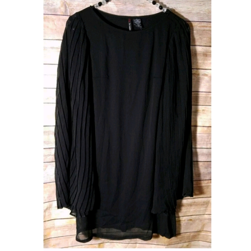 Fire Los Anges Bell Sleeve Tunic